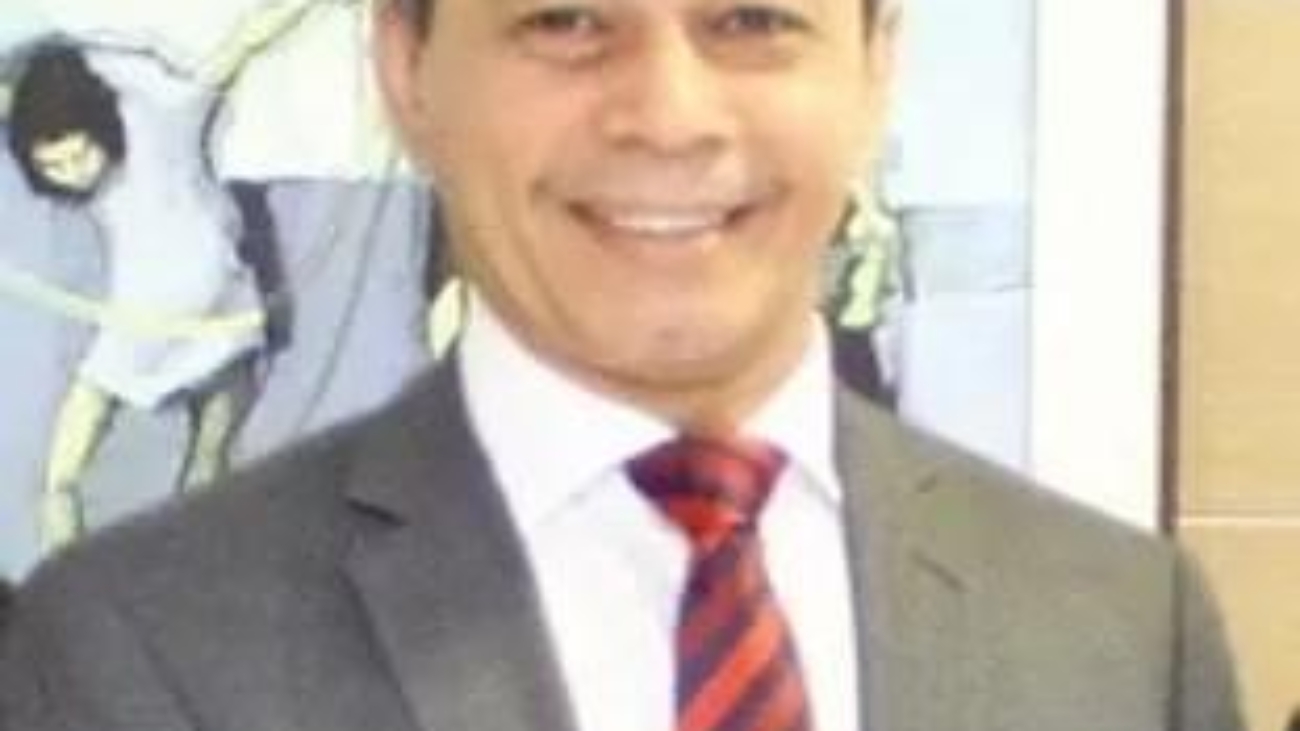 f4d40e_aa5ca398bb0b417c9096f87d3b101756_mv2