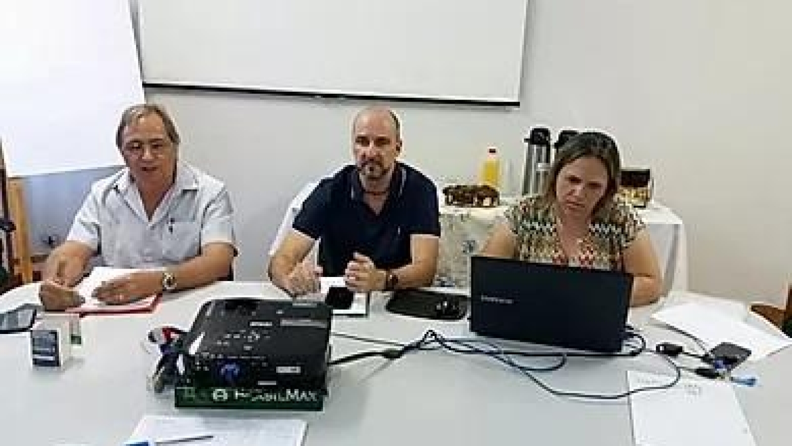 f4d40e_af8d87bb4fcd41caa20f13a86b871430_mv2