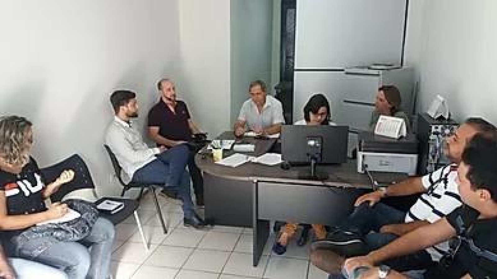 f4d40e_cbd7b49fff324998b76874da62a0aa38_mv2